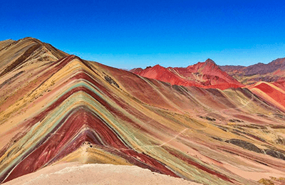 Montaña de colores