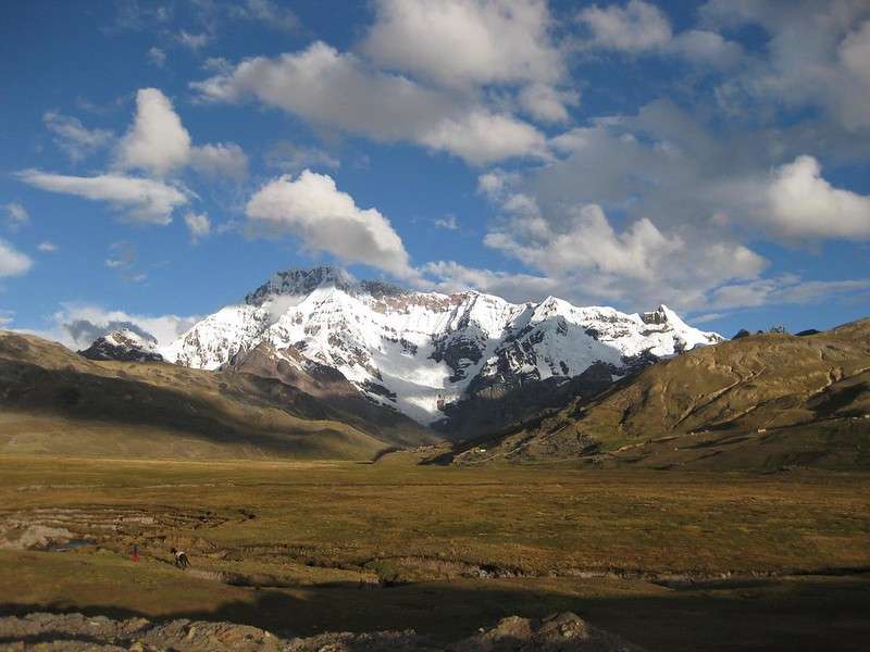 Vista completa del Nevado Ausangate.