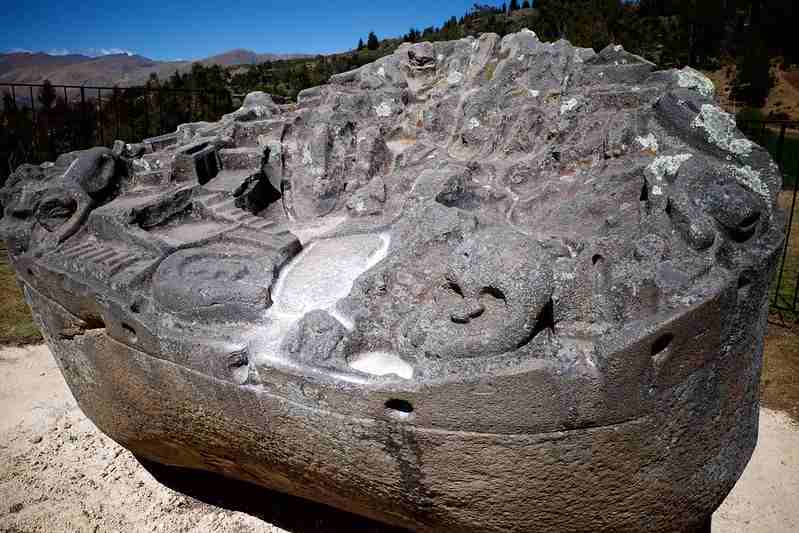 El monolito de Saywite. santuario nacional de ampay. lugares turísticos de Apurímac