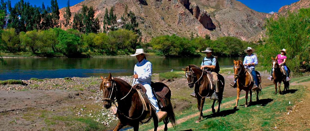 Cabalgar en Cusco