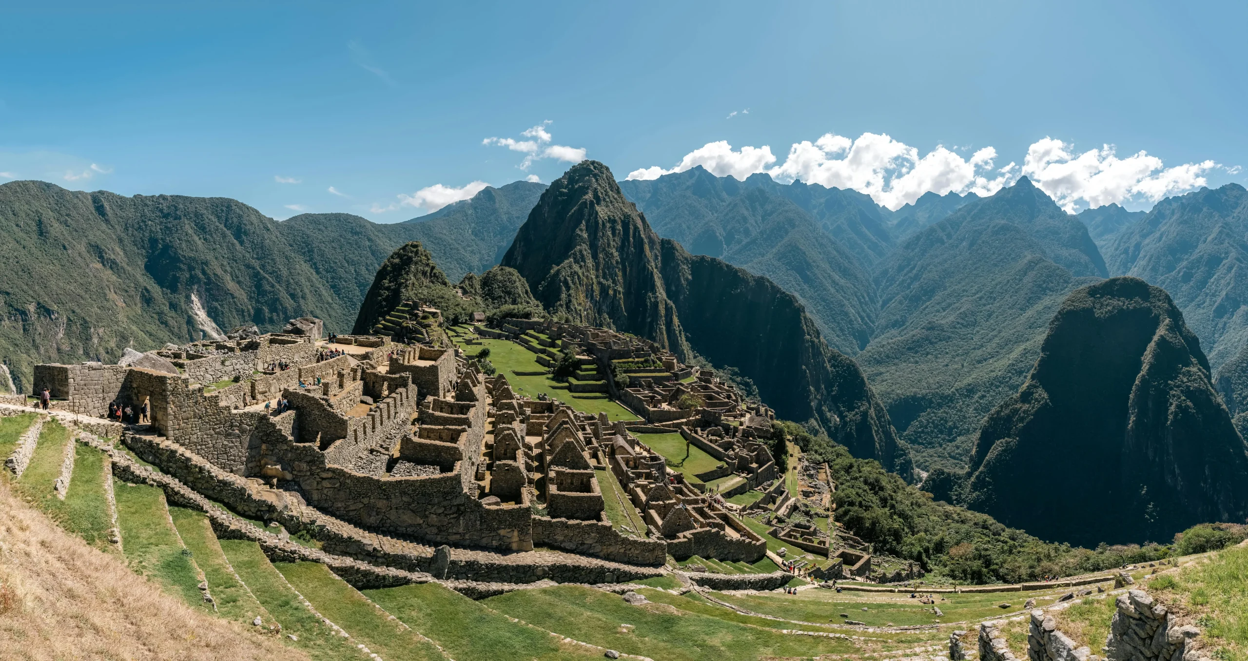 Machu-Picchu-Panoramic-Photo