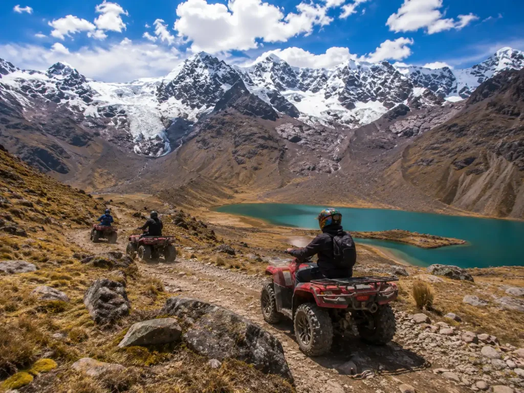 Tour a los Glaciares del Ausangate en Cuatrimoto desde Cusco