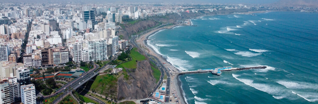 LIMA – HUACACHINA – CUSCO – MACHU PICCHU – TAMBOPATA – PUNO 15 DAYS/ 14 NIGHTS