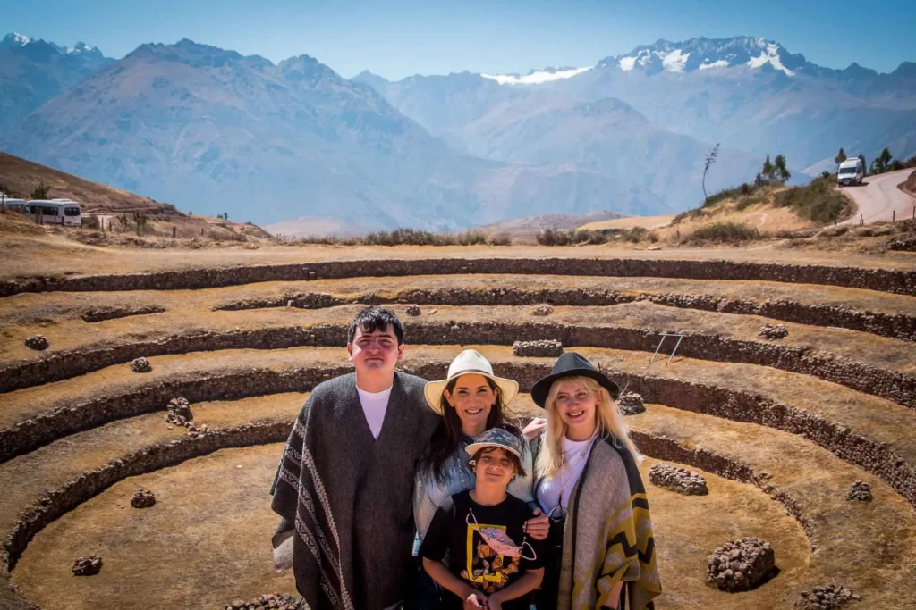 Tour Maras Moray y Picnic con Llamas en Cusco