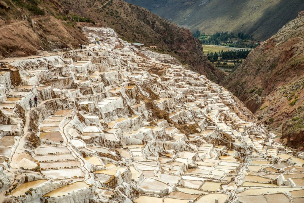 Tour Perú 8 Días – Lima, Cusco, Machu Picchu, Montaña de Colores y Laguna Humantay