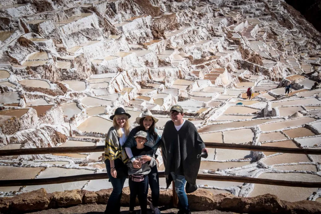 Tour Valle Sagrado VIP desde Cusco: Chinchero, Maras, Moray, Ollantaytambo y Pisac