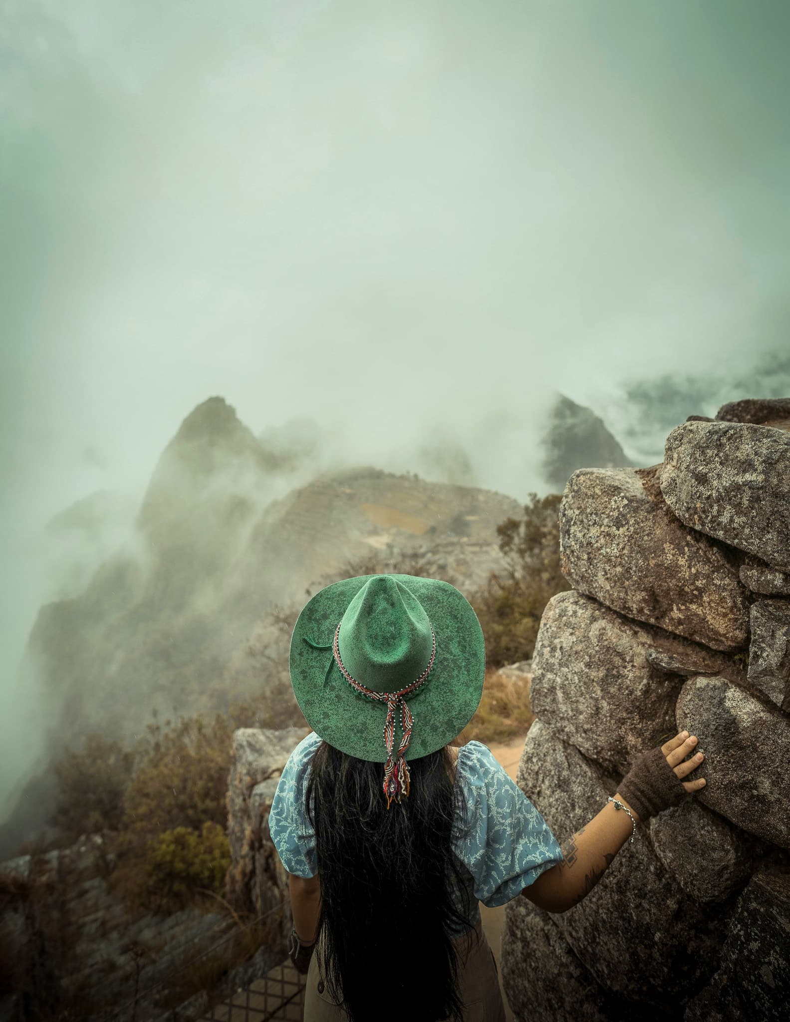 TREKS TO MACHU PICCHU