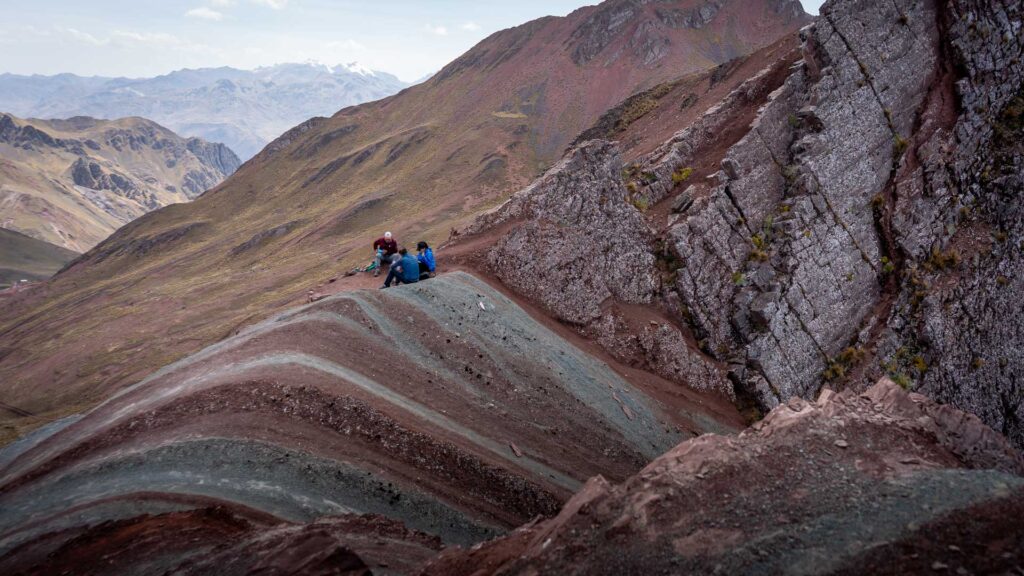 Pallay Punchu – La Montaña Arco Iris Filuda desde Cusco