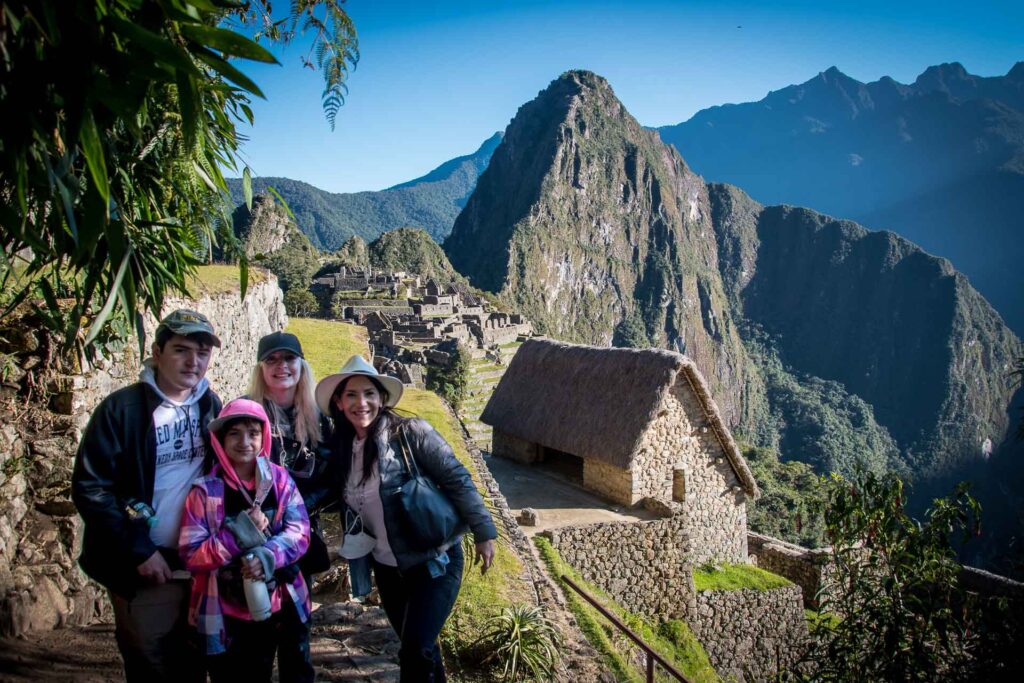 LIMA – HUACACHINA – CUSCO – MACHU PICCHU – TAMBOPATA – PUNO 15 DAYS/ 14 NIGHTS