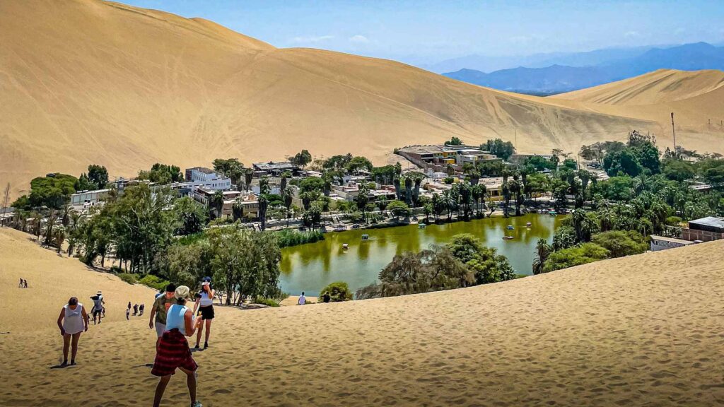 TOUR PARACAS, ICA Y NAZCA 2D/1N