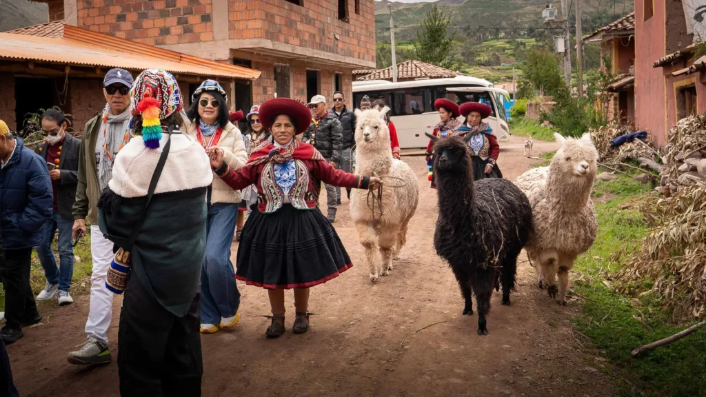 Turismo Vivencial en Chinchero Cusco | 2 Días